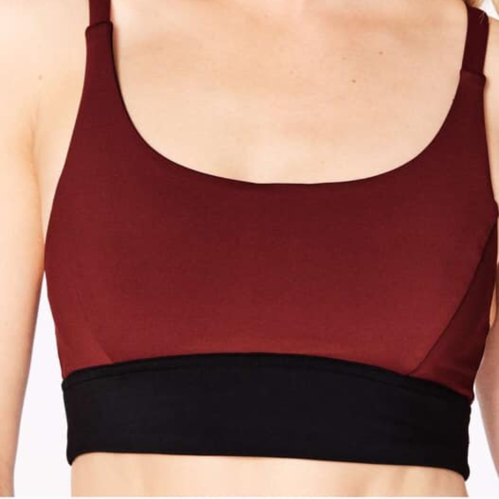 Lululemon train times bra
